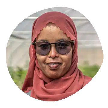 portrait d'une ingénieure somalienne